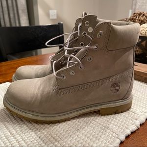 Gray Timberlands 6”